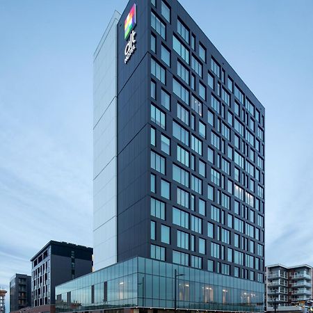 Alt Hotel Calgary University District Екстериор снимка